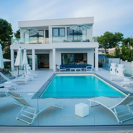 فندق مبيت وإفطار Divina Perla بولسانو