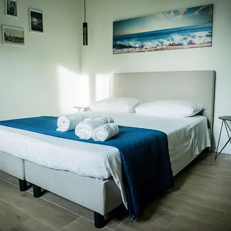Oda ve Kahvaltı Divina Perla