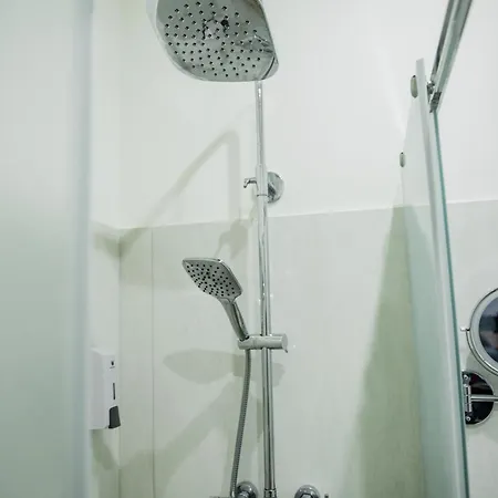 فندق مبيت وإفطار Divina Perla