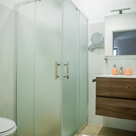 Divina Perla بولسانو