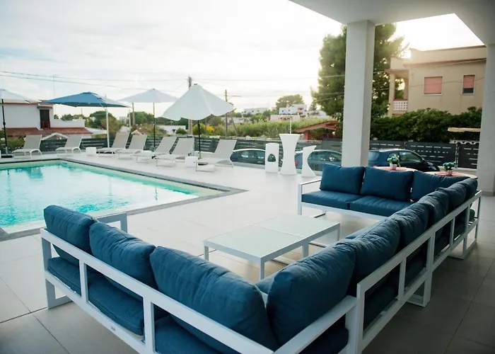 Divina Perla Bed & Breakfast 4*