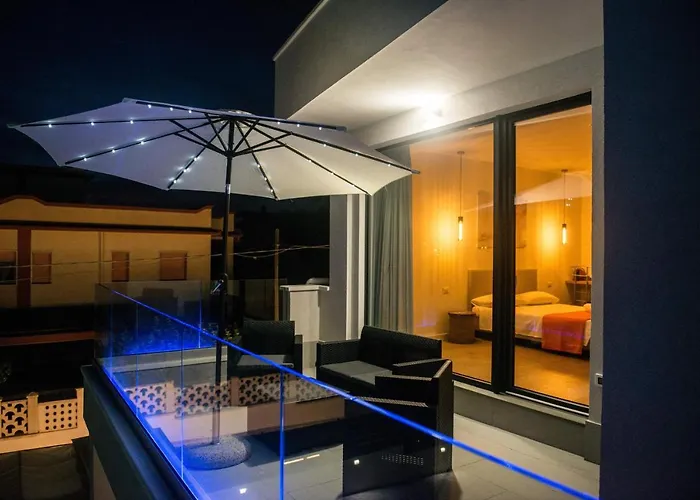 Divina Perla Pulsano