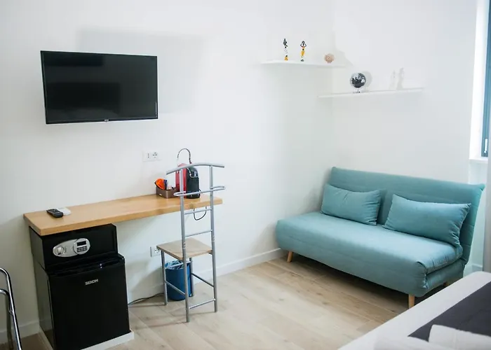 Divina Perla Pulsano